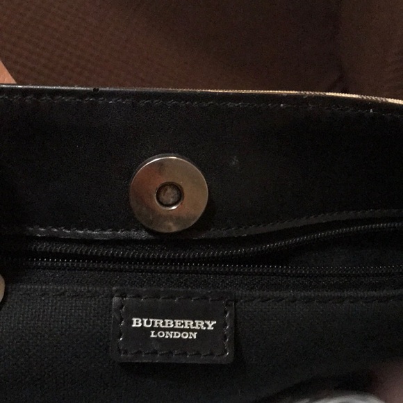 Burberry Tote Bag - Picture 4 of 5